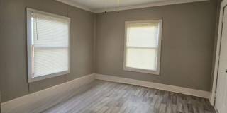 1 BED HOUSE! Rare, come see it today! Gallery 1