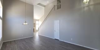 Beautiful 4 Bedroom Home in Green Valley Gallery 6