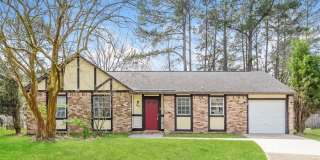 405 Crestwood Drive Gallery 1