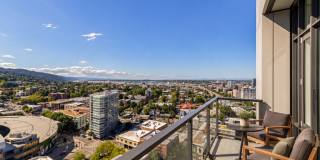 Byline Apartments Gallery 84