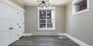 Elegant Renovation! HUGE 1 Bed 1 Bath Available Now! Gallery 17