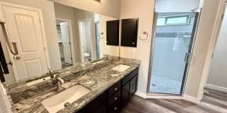 Gorgeous 2025 Built 3 Bedroom 2 Bath Home! Gallery 29