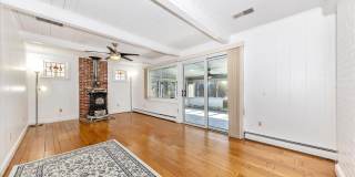 9504 VEIRS Drive Gallery 17