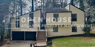 3932 Fairington Drive Gallery 1