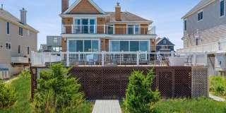 676 Dune Road Gallery 1