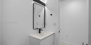 5823 NW 30th ave Gallery 26