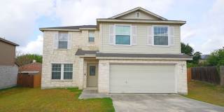 Spacious Cibolo Home on Cul-de-Sac Lot - Realtor Commission: $500 Gallery 1