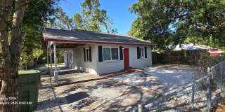 1505 18th Avenue Drive West Gallery 1