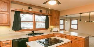 Huge 3-bedroom, 4-bath, 3-car garage townhome in Longfellow neighborhood Gallery 9