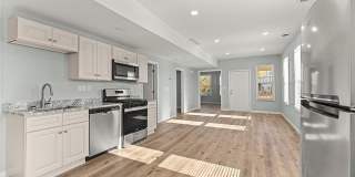 1973 E Grand Unit A Boulevard Gallery 14