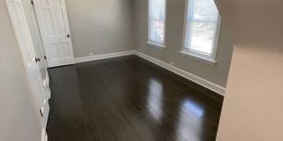 325 Columbia Avenue Gallery 2