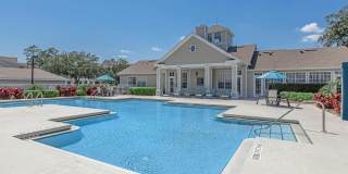 Lake House Apartments Gallery 9