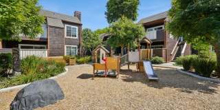 Grove Apartments Gallery 12