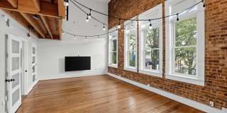 Huge Lofted Condo Overlooking Main Street Huge Lofted Condo Overlooking Main Street Gallery 1
