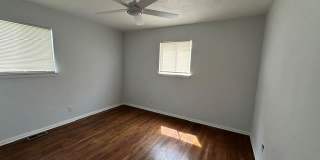 426 Beacon Hill CIR Gallery 23