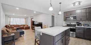 124 N College Street Gallery 5