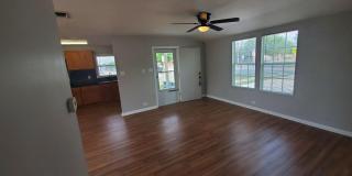 654 Santa Monica Gallery 20