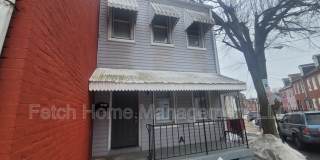 438 East Strawberry Street Gallery 1