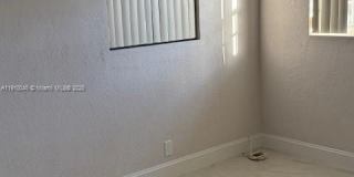 1735 NW 189th Ter Gallery 10