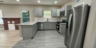 1218 13TH AVENUE S Gallery 3