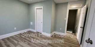 1347 E Livingston Ave Gallery 21