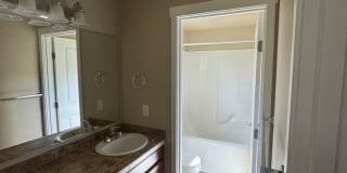 Modern Comfort Meets Convenience – A/C, New Appliances & Spacious Living Near JBLM Gallery 16