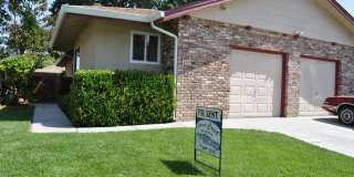2 bed/ 1 bath duplex near Downtown Vacaville Gallery 1