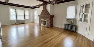 24 Somerset unit: 2 Gallery 7