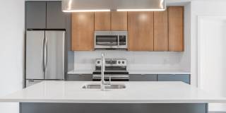 Graduate Pointe Gallery 23