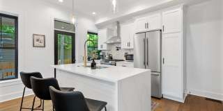 198 West 6th Avenue Gallery 10