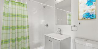 1274 Logan Gallery 9