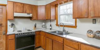428 LAKEVIEW Avenue Gallery 8