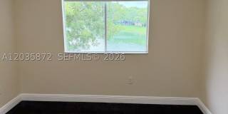 1414 SE 24th Ct Gallery 12