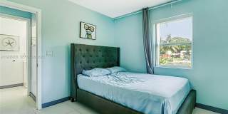 216 SW 6th St Gallery 13