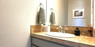 Furnished Condo @ 234 Windsor River Rd., Windsor Gallery 14