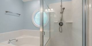 Beautiful Southern Village townhome - Furnished - Mid / Long Term lease options Gallery 26
