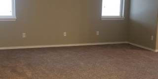 Airway Heights 3 Bed 2.5 bath plus LARGE rec. room. Gallery 6