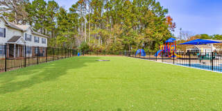 Cameron Run Apartment Homes Gallery 20