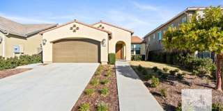 Beautiful Newly 3 Bedroom 2 Bath Home in Madera Gallery 1