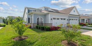 3 Bed / 3 bath at Bay Bridge Cove Gallery 1