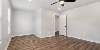 BIRDMASTER DRIVE RESIDENCES Gallery 19