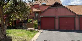 Wonderful 3-bedroom, 2.5 bath townhouse in Unbeatable South Boulder Location Wonderful 3-bedroom, 2.5 bath townhouse in Unbeatable South Boulder Location Gallery 1