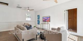 2038 Avon Drive Gallery 3