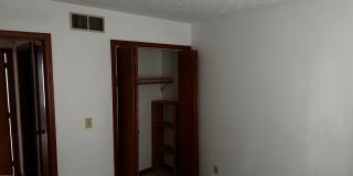 1604 S Pinestone Gallery 10