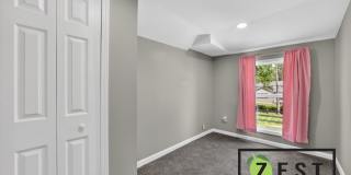Beautiful Updated 4 Bed 1.5Bath Colonial Gallery 21