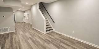4-Bedroom Home with Private Primary Suite Near Fairmount Park Gallery 3