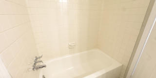 436 HENRY STREET Gallery 10