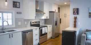 Beautiful 2 bedroom duplex in downtown Raleigh Available Early August! Gallery 6