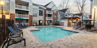 Avery Glen Luxury Apartments Gallery 6