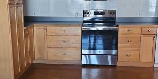 Move-In Special $200 Off first Months Rent Wonderful 2bd 1ba home located in Cosmopolis Gallery 1